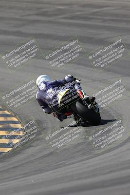 media/Apr-18-2025-CVMA Friday Practice (Fri) [[88baa45499]]/Racer 3/Session 2 Bowl Backside/